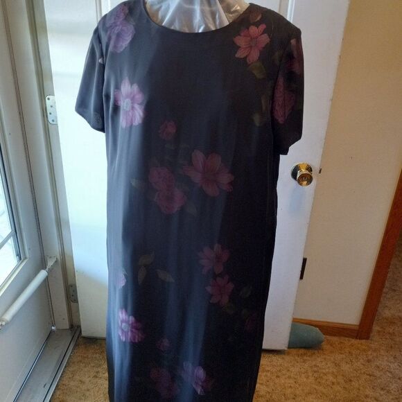 Jessica Howard Woman Floral Maxi Dress - Picture 1 of 9